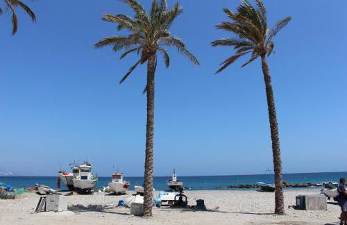 Atico lujo primera linea, terraza, piscina, parking - Foto 45