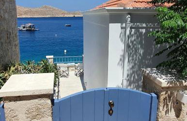 Halki Sea Breeze - a waterfront villa - Foto 17