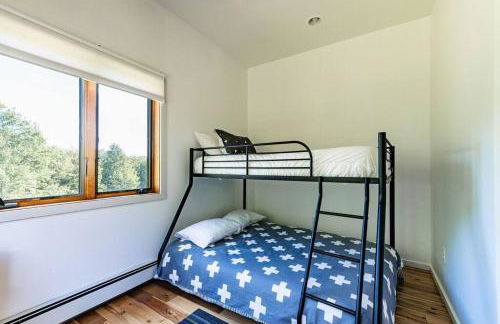 Stone Ledge - Photo 11