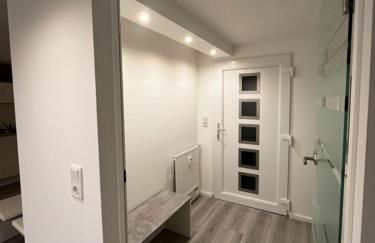 Frisch Renovierte Souterrain Wohnung - Foto 11