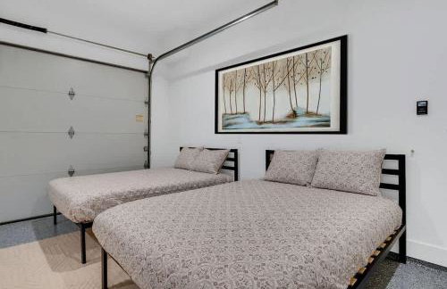 Sleeps 42 2 Pools & Game Room 11BR near Downtown - Foto 56