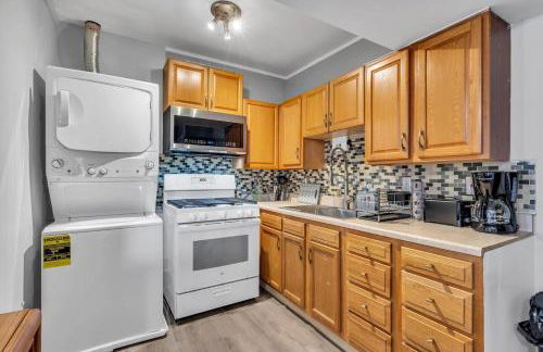 Next to Beach and Waterpark with Free Parking! - Foto 5