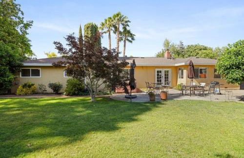 Riverview Huge Yard, Quiet Cul-de-Sac, Perfect for Families - Photo 2