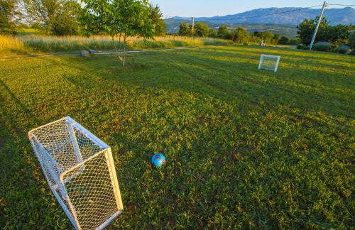 Villa Romansa near Split- heated pool peace, bbq - Foto 34