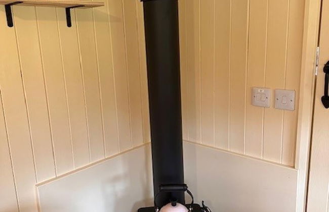 Shepherdshut-cotswolds-petfriendly-woodburner - Foto 17