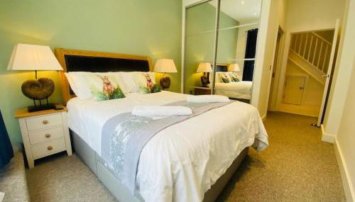 Quayside Apartment - Large and Spacious Duplex - Foto 3, wardrobe