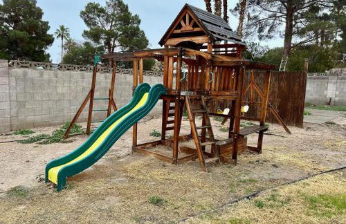 12 guests. W/ Ping pong, Air hockey, Volleyball! - Foto 7