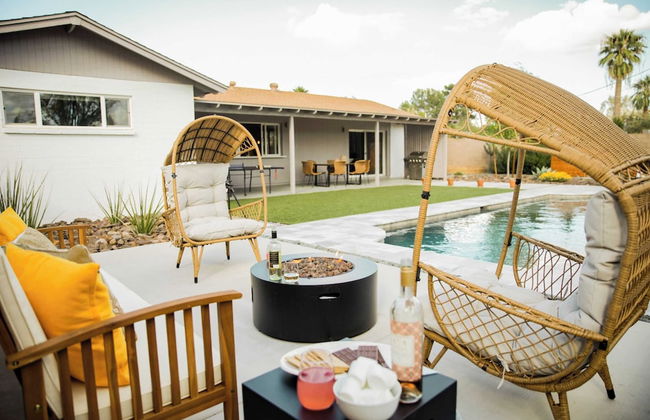 Daisy by Avantstay Modern Home w/ Spacious Backyard, Pool & Table Tennis - Foto 13