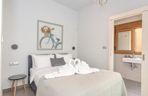 SUNRISE Spacious Apartment With 3 Bedrooms & 3 Bathrooms -Near to Chania - Foto 13