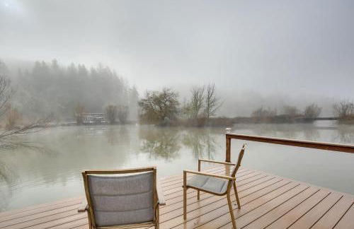 Private Pond and Dock! Cozy Cabin in Southern Oregon - Foto 23