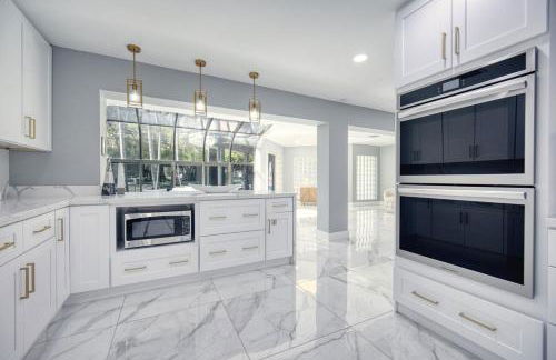 Riverbend Yacht Retreat Waterfront Villa with Pool - Foto 21