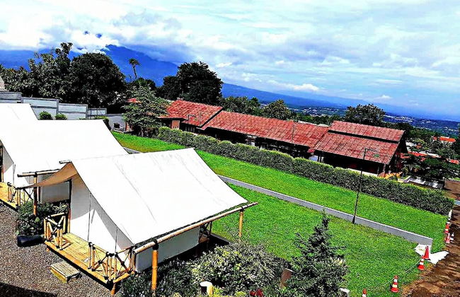 D'Royale Tapos Resort Bogor - Foto 20