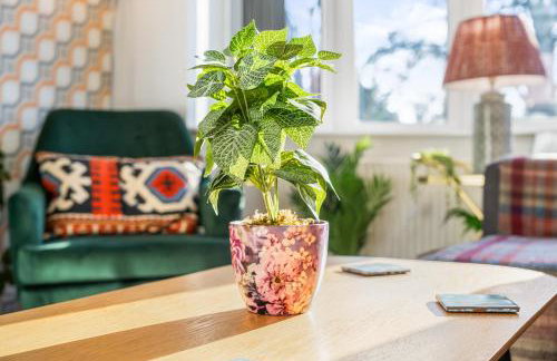 #82 Stylish Shirley Home - Sleeps 8 - NEC Solihull BHX - " Perfect for Contractors and Families - Free Parking" - Foto 31