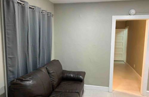 Apartment in Daytona Beach 1BR 1Bath Centrally Located - Photo 31