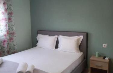 By the sea - Foto 26