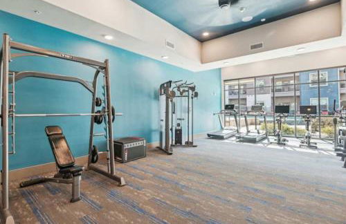 Modern 1BR near TPC Golf Free Parking and Wifi - Foto 25