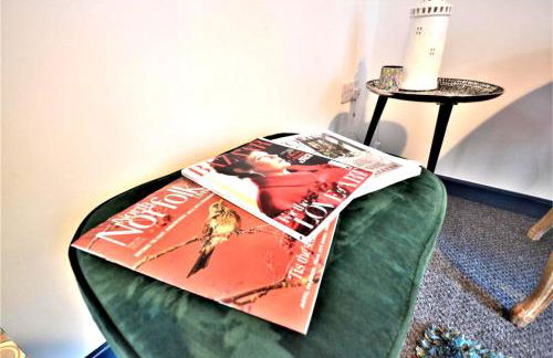 New street Luxury town house in the centre of Holt with free PARKING for one car - Foto 12