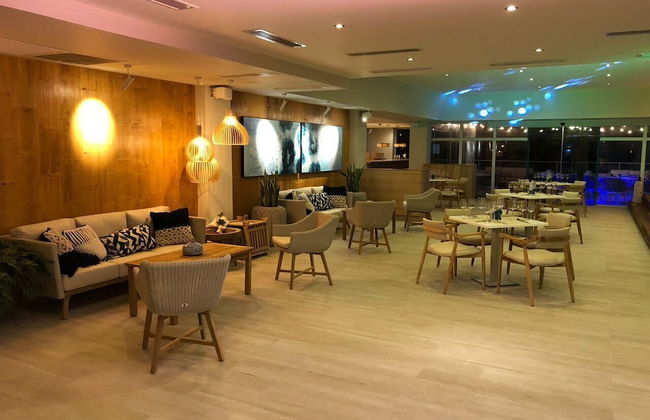 Luxury Penthouse & Imperial Suites - Photo 24