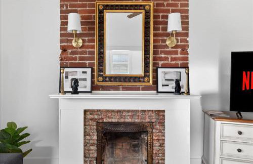 Cozy 2-Floor Home 5BR 3BA 2 Kitchens Backyard - Foto 18