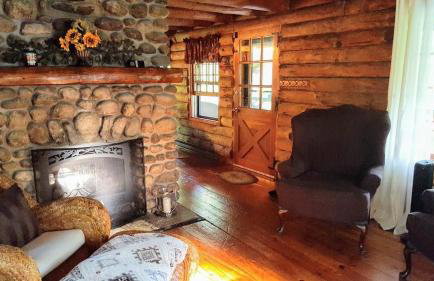 Deer Valley Retreat, Lovely Log Cabin with Fireplace & Garden Views- Perfect for a Relaxing Getaway! - Foto 71