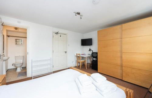 Lovely one bedroom room ensuite - Foto 13