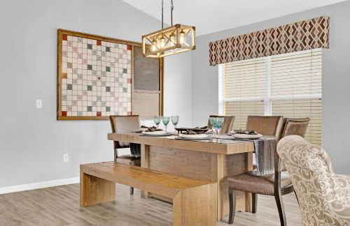 South Facing Pool with Spa and a Game Room in Prime Location Near Disney - Foto 27