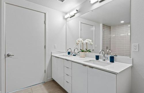 Nautical Knees Water View Pool, Jacuzzi and Gym - Foto 20