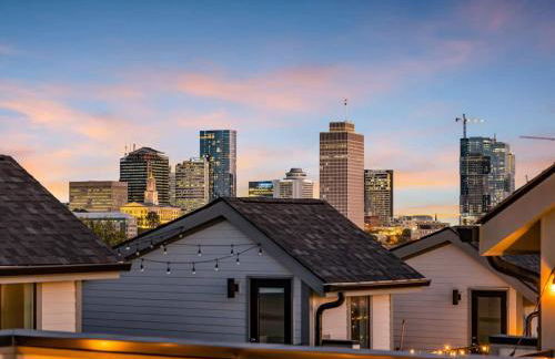 Luxury Townhouse with Rooftop Deck Less than 10 mins to Downtown - Foto 41