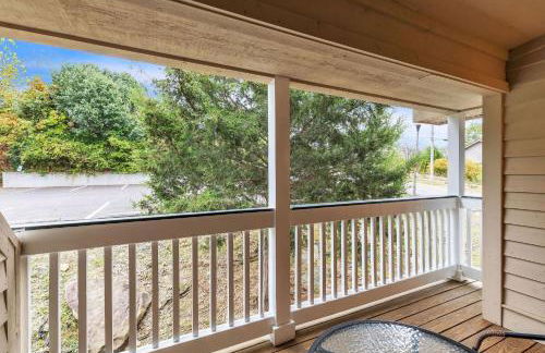 Grand Wood Suites - 3rd Floor Back Side Penthouse Suite 306 - Foto 5