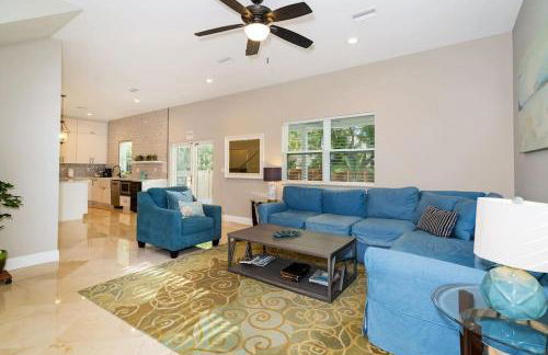 Las Olas Villa with HEATED Salt Water Pool - Foto 3