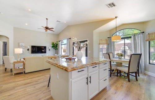 Near Golf and Hikes! Poolside Retreat in Phoenix - Foto 12