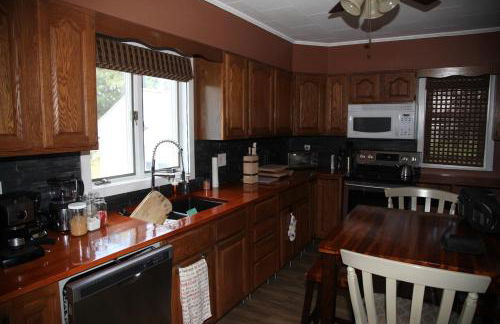 Charming Home Near Ski Areas - Foto 12