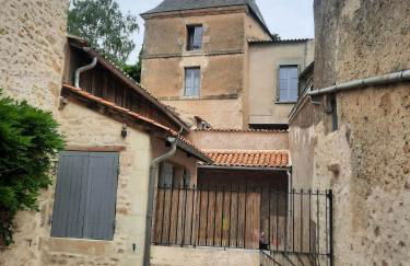 La maison du Donjon - Foto 24