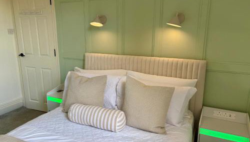 Southend city Escape, SS1, High St and beach are steps away - Foto 4