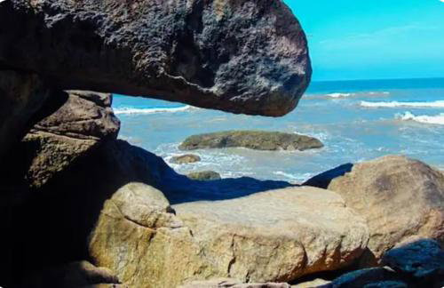 Refúgio 50 metros da praia - Photo 24