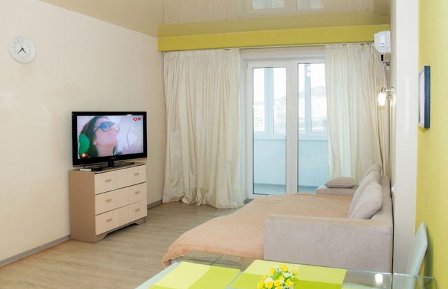 Apartment on Znameni St. 117D - Photo 1