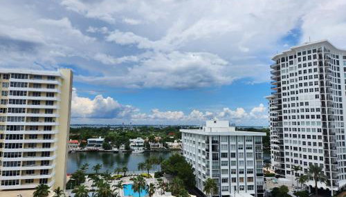 Entire Beach Front Condo w/ pool Amazing view 4pax - Foto 5