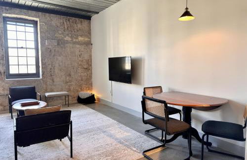 Cozy Luxury Apartment with Gym, Parking, and Rooftop - Foto 3