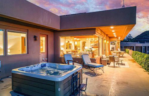 8-Bedrooms with Stunning Views & 75' Lap Pool - Foto 32