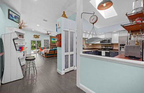 PrivateTropical Oasis in Jax Beach - Photo 28