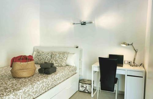 Duplex Piscina y Parking MasBlau Beach by Host&Joy - Foto 21