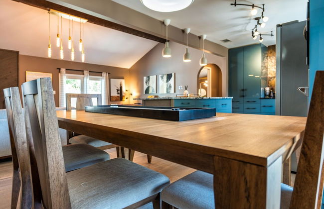 Sinatra Fun 5BD Home Huge Pool Game Room - Foto 47