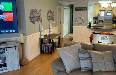 Unique 3BR, 1 of 5 Condos w/Huge Poolside Patio, Steps to Beach & Pier, Gated - Foto 27