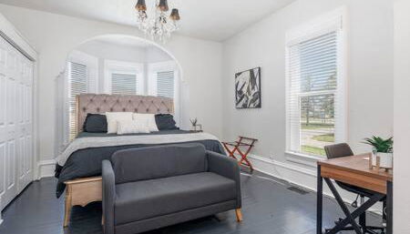 Beautiful downstairs 1bed 1bth charmer- Pet Friendly - Foto 2