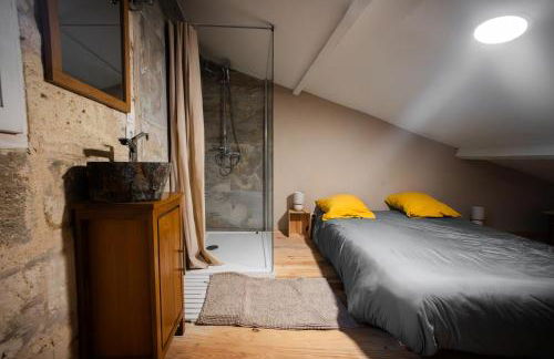 Petit Chai au coeur de village - Foto 13