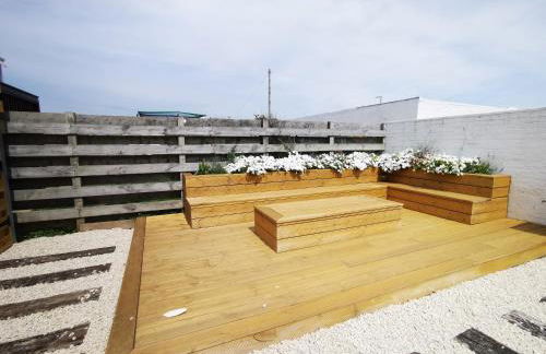 No. 28 Contemporary beach side property with sea views - Foto 36