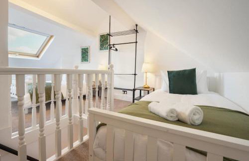 Beighton - 3 Bed Spacious Home with FREE Parking, Great for Groups & Families - Hosted by Stay Host Save - Foto 32