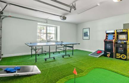 Steps to Beach! Arcade Game Room, Pool + Hot Tub Calico Scallop by Avantstay - Foto 14