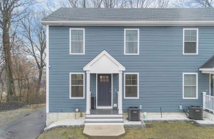 Upscale 4BR Retreat at the Reservoir! - Foto 5