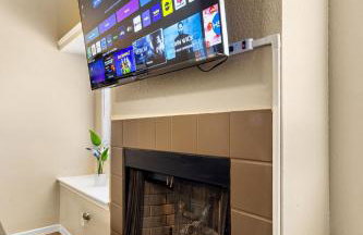 Peaceful West: 4BR Dusk Haven - Foto 20